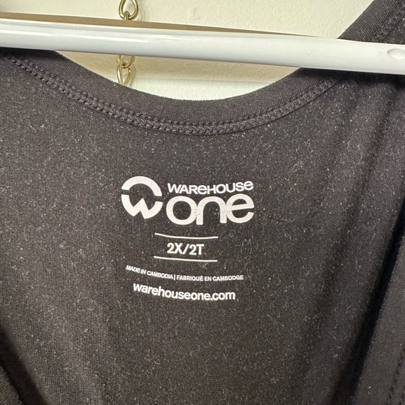 Black Tank - Picture 4 of 4